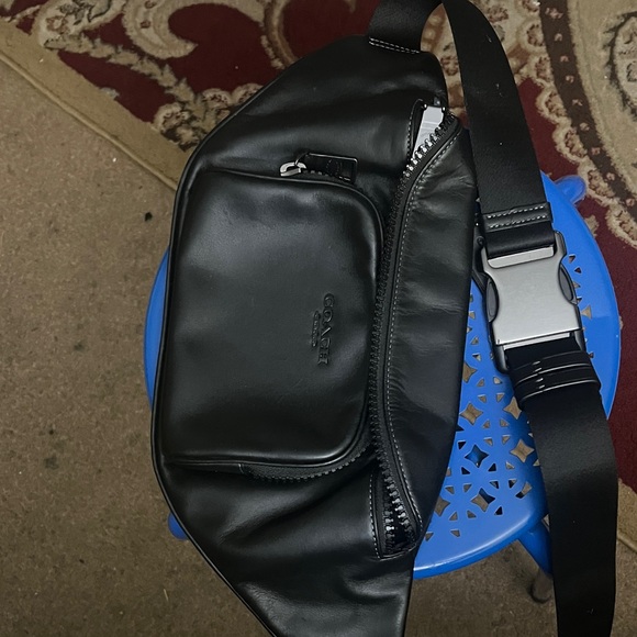 Coach Black Leather Belt Bag for Men - Picture 1 of 1